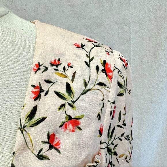 Intermix Chiara Printed Pink Floral Sweetheart Top 100% silk Size 8 - Picture 8 of 16